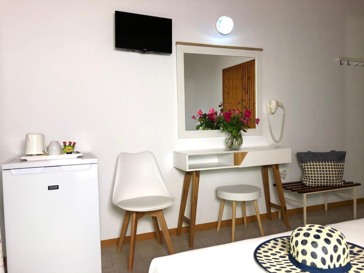 Laios Hotel (Adults Only) Лименас Екстериор снимка