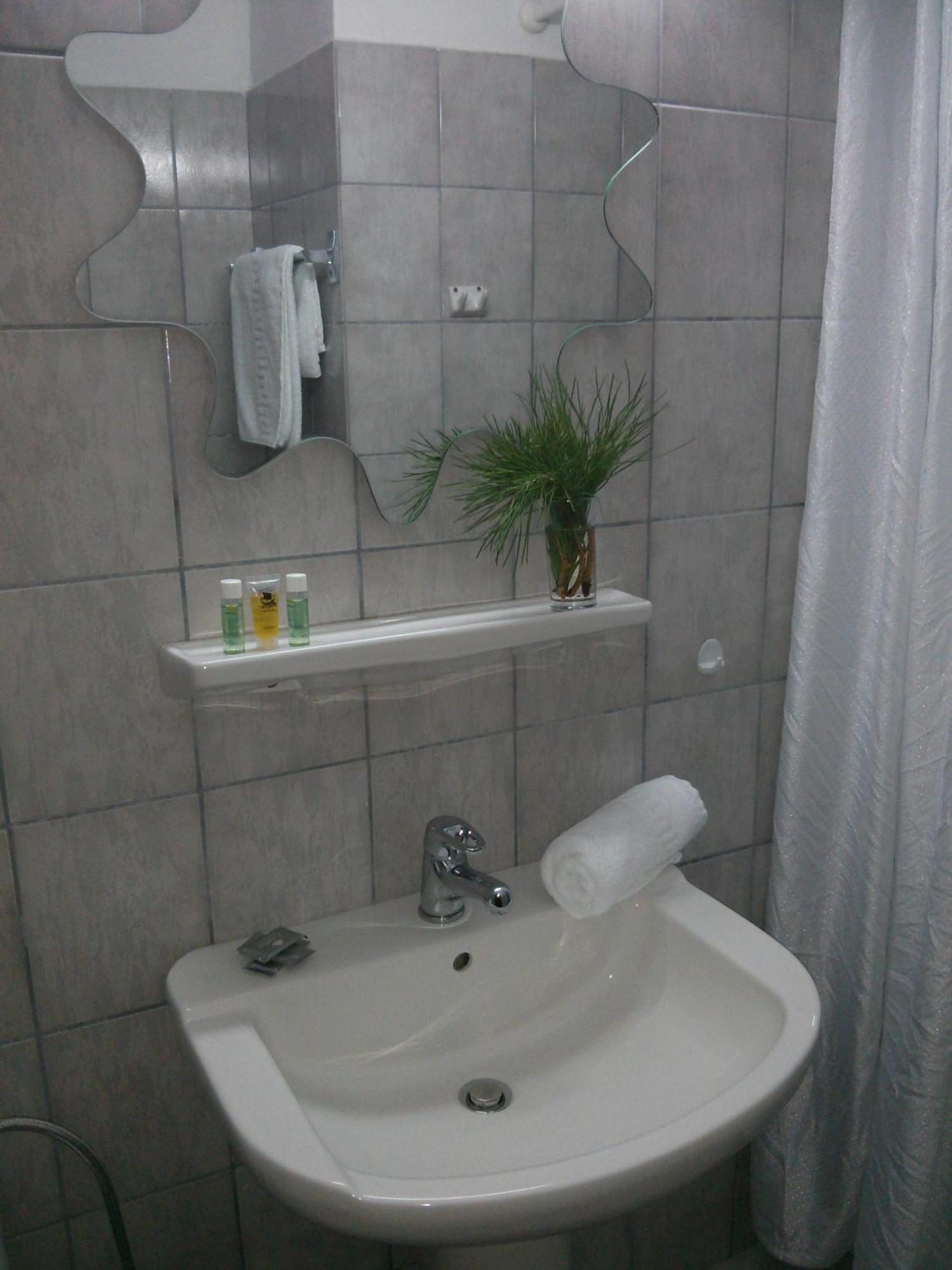 Laios Hotel (Adults Only) Лименас Стая снимка