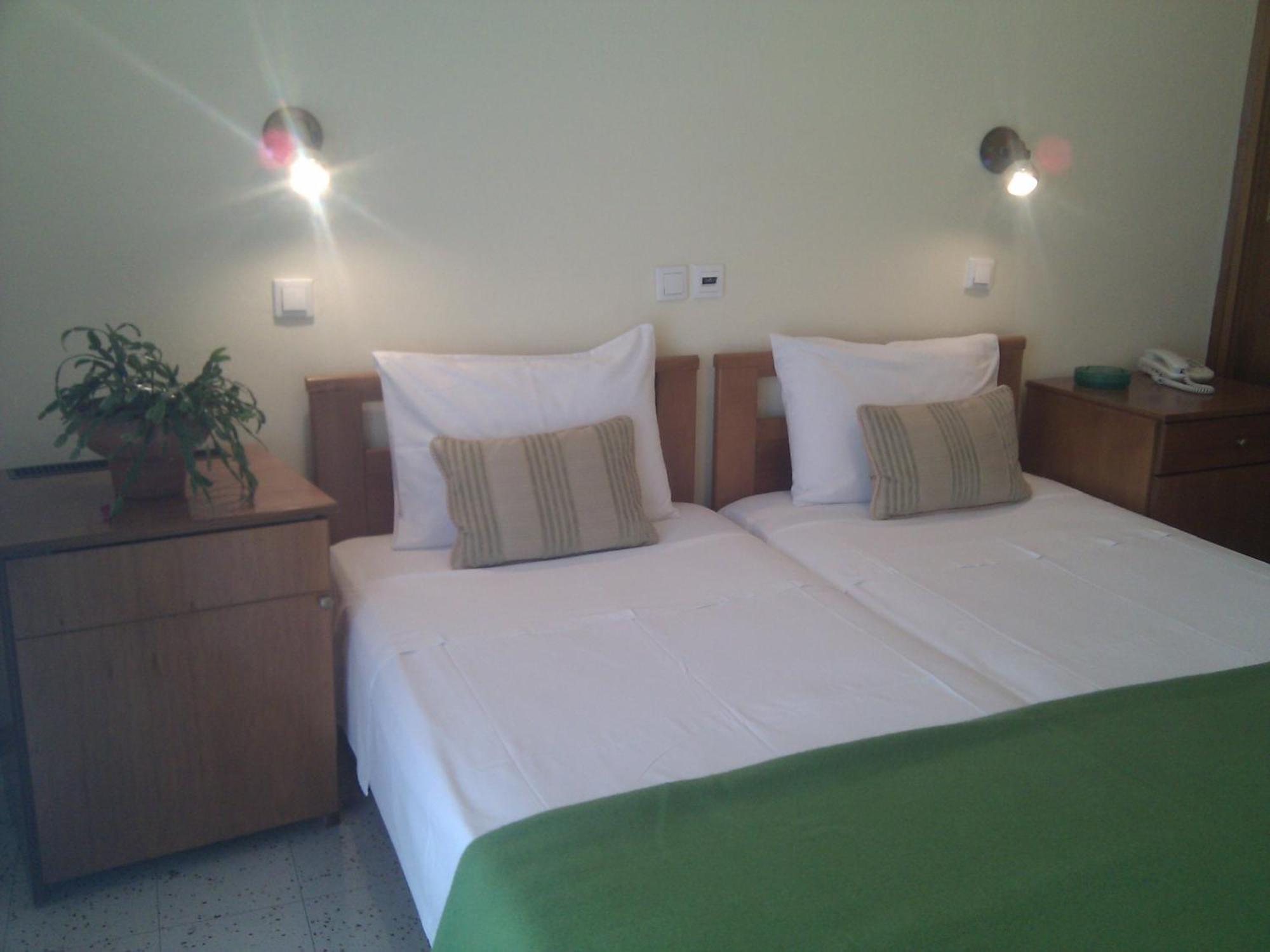 Laios Hotel (Adults Only) Лименас Стая снимка